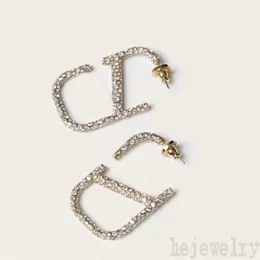 Orecchini firmati con diamanti placcati oro cristallo scintillanti piccoli zirconi iperbole doppia lettera v gioielli classici ohrringe gioielli di lusso orecchini femminili ZB031 E23