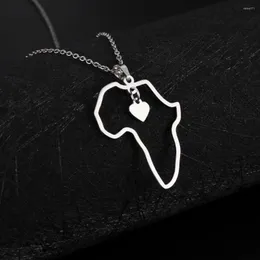 Pendant Necklaces Dreamtimes Fashion Outline Africa Map Necklace For Women Men Girl Stainless Steel Heart Flag Party Hollow Jewelry Gifts