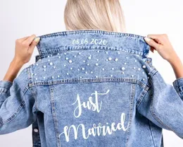 Damenjacken, personalisierte Damen-Jeans mit Perlenverzierung, Braut, Frau, gerade verheiratet, individuelle Hochzeit mit Datum 230310