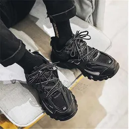 2022 Dirty Dad Shoes Triple S Track Trackers New Fashion Clunky Men and Women Designer Black Orange Ladies Walking Paris Shoe Z60ny08