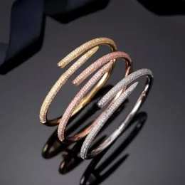 Moda clássica pulseira de unhas designer senhoras e homens pulseira de unhas de strass completa pulseira banhada a ouro 18k casais jóias presentes sem caixas