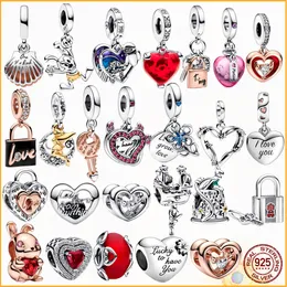 Pandora S925 Pure Silver Red Love Medal Charm jest odpowiedni do prymitywnej produkcji biżuterii bransoletki dla majsterkowiczów