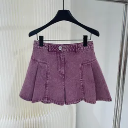 Shorts s shorts de ponta de luxo de luxo Mini saia carta original design de patch de alta qualidade famosa jeane plissada 230311