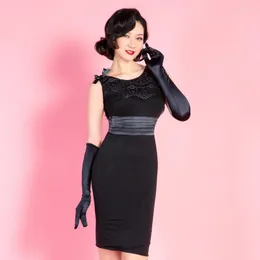 Casual Dresses Audrey Hepburn Vintage Temperament OL Professional Dress High Waist Slim Black Lace Spaghetti Strap Party Vestidos