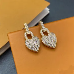 Fashion Luxury Earrings ha borchie per donne lettere classiche Love Diamond 925 Silver Ago Top Party Gift277C