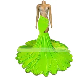 Ragazze nere Abiti da ballo 2023 Sexy Illusion Sirena Vestito da festa di laurea Applicazioni in pizzo Fiore 3D Robe De Soiree 326 326