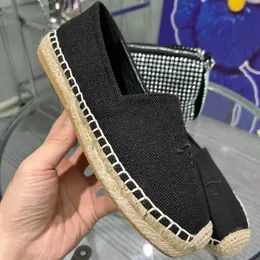 Luxury Designer Espadrilles Women Slip On Shoe Summer Spring Platform With Letter Buckle Loafer Girls Leather Soft Sole Canvas Casual Shoes