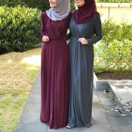 Abbigliamento etnico Eid Elegante Muslimah Abaya plissettato setoso Turco Singapore Figura intera Jilbab Dubai Abito islamico musulmano femminile Wq1330