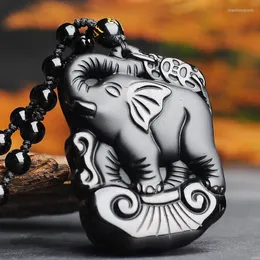 Collane con ciondolo Elefante Collana di giada di ossidiana nera naturale Collana di gioielli con ciondoli raffinati intagliati a mano cinesi Accessori per amuleto per uomo donna