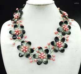 Halsband Guter Preis Vorzugsvorteil !! Halskette mit Muschelperlen und Blumen (letzte Halskette), 50,8 cm