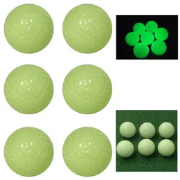 Piłki golfowe 6PCS Lumoinous Night Golf Balls świecą w ciemnym turnieju Fluorescencyjne długotrwałe jasne kulki Brak LED w środku 230313