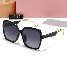 Modelli di designer indipendenti occhiali da sole con montatura grande occhiali da sole da donna 2023 occhiali stile montatura per PC alla moda lenti protettive UV400