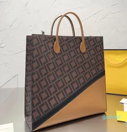 Bolsa de designer Men Bag Bag Greatcase Shopper Luxurys Bolsas Mulheres Bolsas de Luxuros Comparação de Bolsas de Compras de ombro 2023