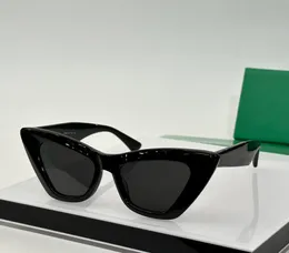 1101s schwarze Katzenaugen-Sonnenbrille für Damen, schwarze Grautöne, modische Brille, Gafas de Sol, Designer-Sonnenbrille, UV400-Brille, mit Box