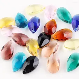 Kryształ żyrandola 20pcs 22 mm Drop Glass Kead Pendant Prisms Sun Catcher Lampa zastępcza części Wiszące wystrój biżuterii