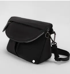 Ll unisex xoutdoor çanta çapraz çanta spor salonu elastik ayarlanabilir kayış omuz göğüs torba kemerler fany paketi black7641527