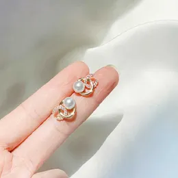 Pendientes colgantes de aguja de araña Corea Dongdaemun Pendientes de bromista de fragancia pequeña Celebridad en línea con joyería de oreja Mujeres G230313