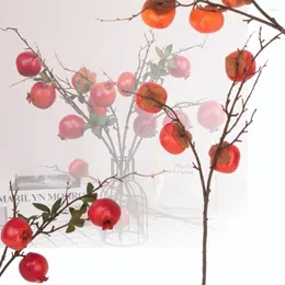 装飾的な花ホームデコレーションリビングルームエルフローラルアレンジレッドフルーツリアルなオレンジ色のペルシンモン人工ザクロの枝