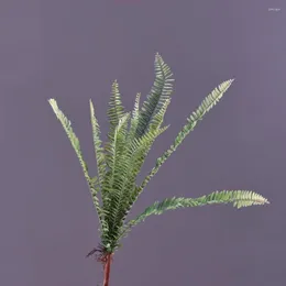Fiori decorativi 10 forchette / 13 forchette plastica finta pianta verde simulazione arbusti erba persiana artificiale foglie di felce festa da parete per matrimoni