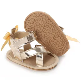 İlk Yürüyüşçüler Yaz Bebek Kız Ayakkabı Kauçuk Sole Prenses Plaj Ayakkabı Slip Slip First Walkers doğumlu Kız Moda Sandalet 230314