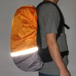 Torby na zewnątrz Luminous deszczowy plecak na okładkę Odpowiednie dni deszczowe Sport Składanie dużej pojemności torby podróży nr 55