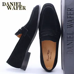 Mäns lyxmärke loafer skor mocka äkta läder glid på bruna svarta öre loafers män mode bröllop kontor kausal skor