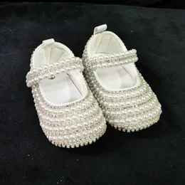 First Walkers Dollbling Pure White Children's Shoes Pearl تخصيص المعمودية المصنوعة يدويًا عيد ميلاد الأميرة Little Girl Shoes 230314