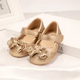 First Walkers Baby Buty Bowknot Gold Glitter Mary Jane Nieplątne miękkie cekiny podesze