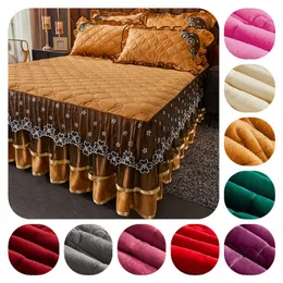 Bed Skirt Gold Velvet Luxury Bed Cover Bedding Bedspread Lace Embroidery King Ruffle Wrap Thicken Plush Quilted Beautiful Lace Bed Skirt 230314