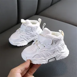 First Walkers AOGT SpringAutumn Baby Girl Boy Toddler Shoes Infant Casual Walkers Shoes Soft Bottom Comfortable Kid Sneakers Black White 230313