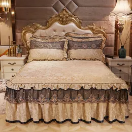 Sängkjol 3st Luxury Sängkläder Set Varma mjuka sängar Spridningar Höjd sängkjol Justerbara linne Sakar Drottning King Size Cover med Pillow Case 230314