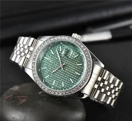 ساعات العمل Roleax Mens Designer Luxury Full Male Crystal Style 40 MM تاريخ مع الفولاذ المعدني على مدار الساعة 290