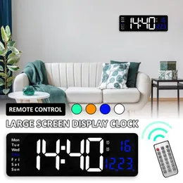 Duvar Saatleri L 16inch LED Dijital Saat Uzaktan kumandalı Dijital Saat Büyük ekran Yukarı ve Aşağı Şarj 10 Seviyeli Karartma USB Powered Alarm