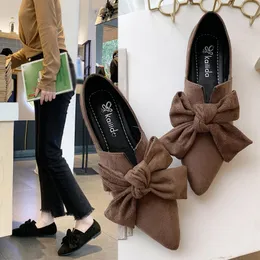 Sandaler Luxury Womens Flat Shoes Cover Heel Shallow Women Bow Flats Candy Color Slip On Ballet Ladies 2023