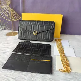 Tasarımcı Bagaj Eşyaları Çuval Flip Mini Çanta Kadın Moda Ayrılabilir Zincir Omuz Askısı üç parçalı Set bir Lüks haftasonu çantası Çanta Açık omuz çantası 033