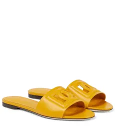 2023 Designer Slides Sandals Women's Luxury Logo Cutout Leather Slide Flat Heel EU34-43 With Box Holiday Beach Indoor Outdoor