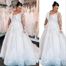 2023 Eine Linie Hochzeitskleid Plus Größe Illusion Langarm Vintage Spitzen Applikationen gegen Nackenboden Länge Strand Brautkleider Robe de Mariee Designer Heiratskleider