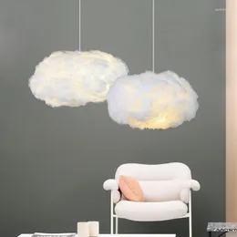 الثريات مصباح قلادة حديثة LED LED Hanging Lightsue Budroom Bedroom Room Room Indoor Decoration Cloud Suspension Lights