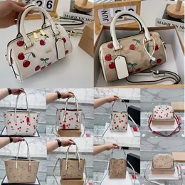 luxury bags designer crossbody bags sweet cherry handbag Vintage Leather Travel Totes lady camera shoulder bag purse handbags 230302