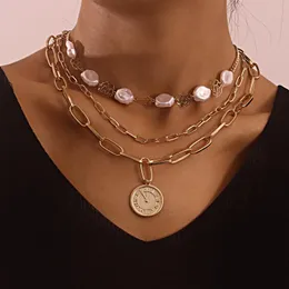 Collane con pendente in lega rosa cava irregolare perle d'imitazione collana girocollo per donna catena clavicola moneta femminile 2023
