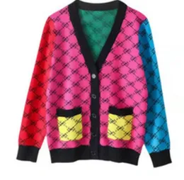 23GG 여성 스웨터 디자이너 재킷 고급 니트 드레스 대형 스웨터 거리 패션 V 목 풀 오버 코트