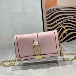 Clutch Bag Middagspåsar axel crossbody handväska kohud äkta läder klaff messenger handväska kedja hårdvara inredning kvinnor liten fyrkantig väska hög kvalitet