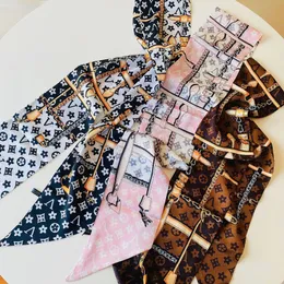 Design Scarf Long Scarf Streamer Fashion Pannband med Bag Neck Scarf Imitation Silk kan bäras alla årstider