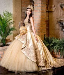Vestido de 15 Anos Gold Quinceanera Dresses 2022レースアップリケビーズスイート16ドレス恋人ページェントプロムガウンスイープトレイン7034447