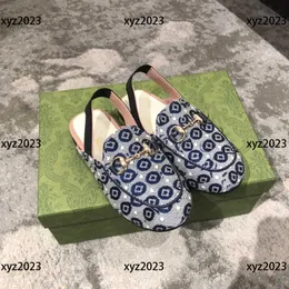 Sandali per bambini Scarpe per pantofole per bambini Scarpe per bambini Estate Due modelli di cinture Confezione per scatole Taglia per bambini 26-35