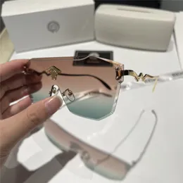 여성과 남성을위한 디자이너 선글라스 새로운 모델 안경 특별 UV 400 보호 편지 다리 더블 빔 큰 프레임 야외 브랜드 디자인 선글라스 3001