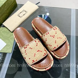 Ранняя весна Новый стиль G G Slippers Печатные ремесленные вышива