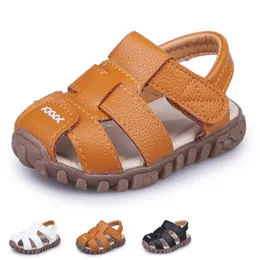 Sandały Sandały Sandały Miękkie skórę zamknięte pod kątem dziecięce buty Baby Letni buty chłopcy i dziewczęta dziecięce buty plażowe