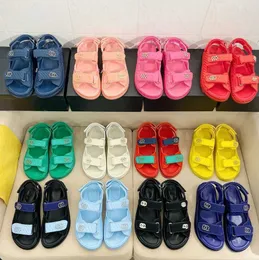 26 Colors TOP QUALITY Dad Sandals 21A 22ss Knit Sandal Logo Mule Strap Flat Slides Quilted leather Platform Summer Shoes Glitter Slippers Beach 35-40 Flip Flops 2023