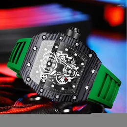 Armbanduhren 2023 Luxusmenschen Uhren berühmte Designstil Edelstahl Hülle 30m wasserdichte Skelett Quarz Armbanduhr Relogio Maskulino